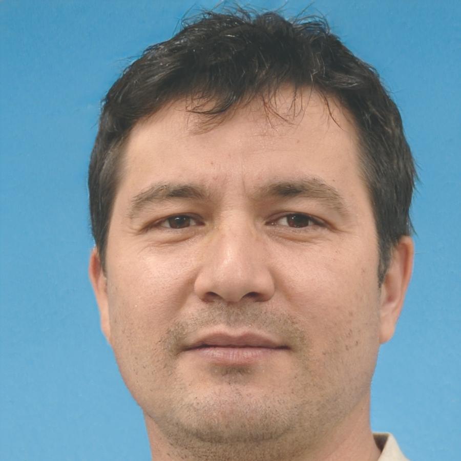 Alejandro Ruiz